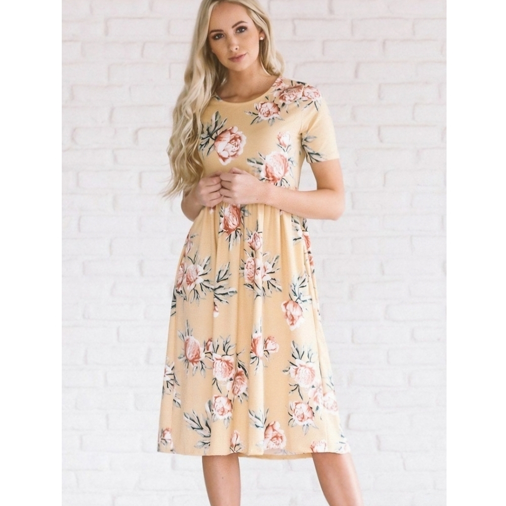 JessaKae Yellow Floral Midi Dress Size Small with Pockets